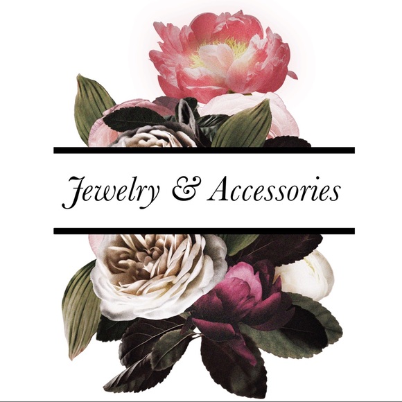 Jewelry, Accessories and more - Picture 5 of 5